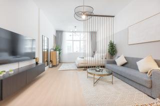 Amazing Studio Apartment in Frankfurt, Sports City - Dubai - 1