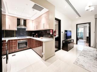 Soaring Heights, 1BDR with Burj Khalifa Views - Dubai - 3