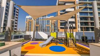 Lovely Studio Apartment at Azizi Riviera 46 in Al Merkadh by Deluxe Holiday Homes - Dubai - 4