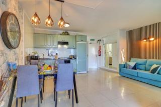LUXORY DREAMY SUNSET, SeaFront, Direct Access To The Promenade,Wifi,Pool,Free Parking - Los Cristianos - 5