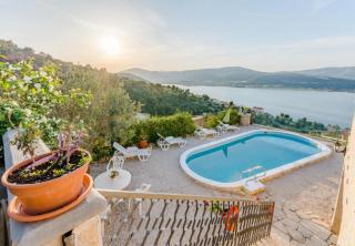 Apartment Ljubo - Trogir - 0