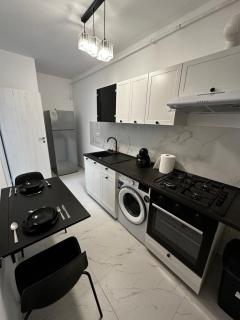 Stylish Apartment Militari - parking spot - Chiajna - 1
