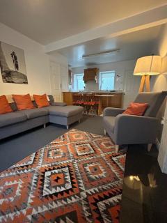 Central Town House, Moville - 9