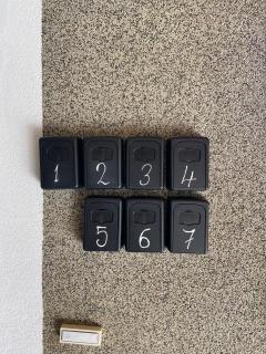 Repeat Racing Rooms - 2