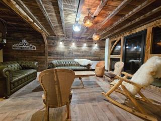 Gîte du Château du Clos Voucheot, grand spa de nage - La Bussière-sur-Ouche - 9