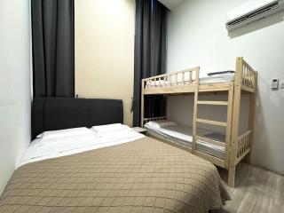 The Podium-3R2B-Free 2 Parking-12 Pax-D333 - Kuching - 7