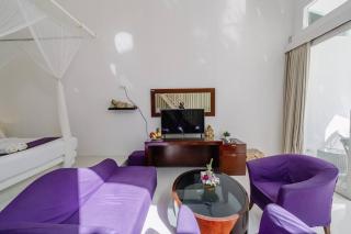 Spacious 2 Bedroom Private Pool Seminyak - 9