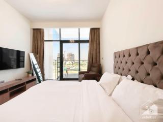 Azizi Riviera Studio Balcony & Comfort in Meydan - Dubai - 6