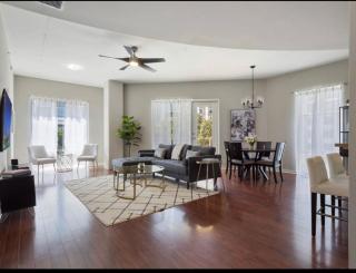 Extra Large 1 Bdrm Condo & Gym - Orlando - 0