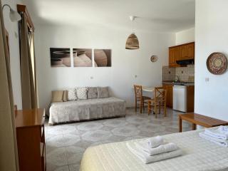 Studios Fokia Beach - Amoopi - 3