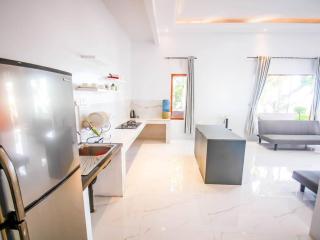 Dewita Villa - Spacious 3BR for Group Stay, Batam - Sengkuang - 3