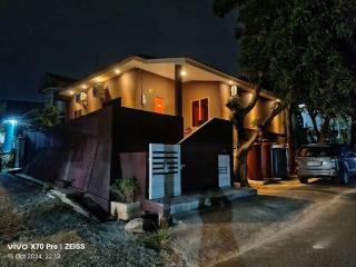 Dewita Villa - Spacious 3BR for Group Stay, Batam - Sengkuang - 1