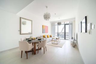 Frank Porter - Canal Front Residence 2 - Dubai - 4