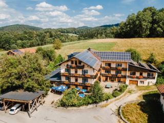 Landhotel Neuhof - Zenting - 0