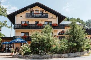Landhotel Neuhof - Zenting - 9