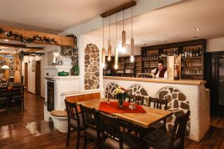 Landhotel Neuhof - 2