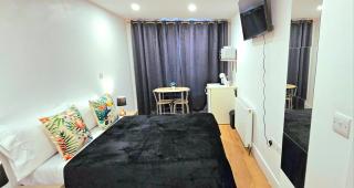 Penelope Ensuite Double Room - Londra - 9
