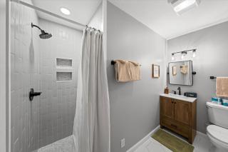 Modern 2BR Condo Just 5 Min to Pigeon Forge Pkwy! - Pigeon Forge - 4