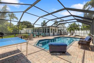 Relaxing Coastal Comfort - Heated Pool - Clearwater - 8