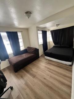 Van Nuys Homes for the Soul - 2