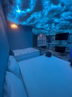 Tête dans les nuages ! Jacuzzi - 9