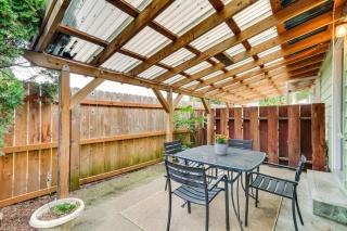 Pet-Friendly Gem with Ping-Pong Table in Oregon! - Forest Grove - 9