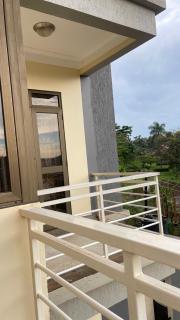 Modest Spacious Apartment - Kampala - 4