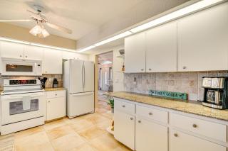 Waterfront Punta Gorda Home Pool and Early Check In - 2
