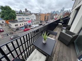 FT5 Penthouse Rooms - Londra - 5