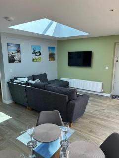 Modern apartment near the beach free parking - - 9