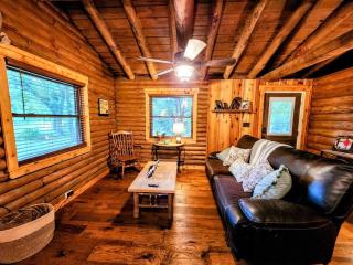 Chris's Cozy Cabin - Hawes - 6
