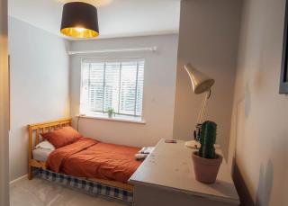 Cranford House By Air Premier - Seaford - 7