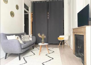 Charmant appartement - - 0