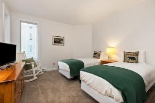 Highridge Court 19 with Wintergreen Advantage - Wintergreen - 2