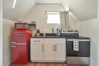 Modern 1Bedroom Efficiency- steps away from OUHSC - Oklahoma City - 5