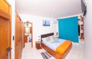 Pacific Blue House - Puerto Ayora - 0