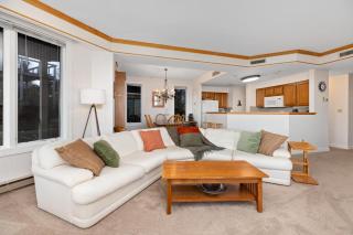 Highridge Court 19 with Wintergreen Advantage - Wintergreen - 7