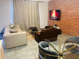 Secure 1 Bedroom Apartment in Midrand, Waterfall City - Lock Up and Go - Free WIFI and Parking - 7 Elizabeth Place - 7