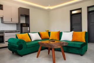 Luxury Lakeview flat 8 mins from Speke Resort - 9