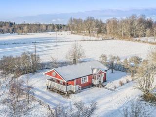 Awesome Home In Åseda With 2 Bedrooms And Wifi - Åseda - 6