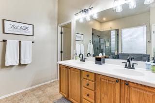Near Golf and Spring Training Goodyear Home with Pool - Liberty - 9