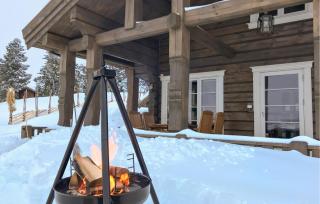 Awesome Home In Sjusjøen With Sauna - 5