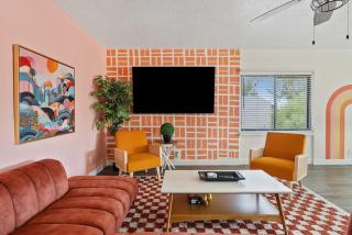 Penthouse Free Parking Pool Table Private Balcony - 9