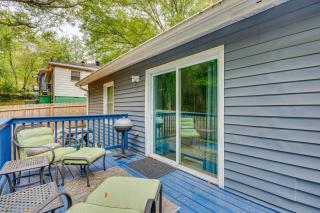 Minutes to Hospitals Atlanta Home with Deck and Grill - Atlanta - 8