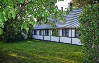 2 Bedroom Beautiful Home In Glemmingbro - - 3