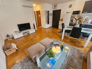 Apartments Tony - Zagreb - 7
