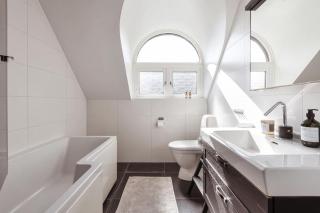 Townhouse med Bastu, 4 Våningar Nära Liseberg - Göteborg - 9