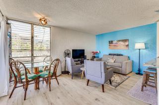 Newly Remodeled Kailua-Kona Condo with Pool Access - Kailua-Kona - 4