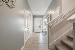 Lakeview 12br Resort Home Pool/Spa/Theater/Game - Kissimmee - 4