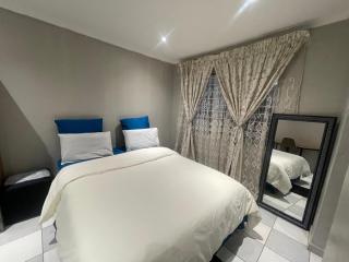 Newlands Comfortable Abode - Johannesburg - 6